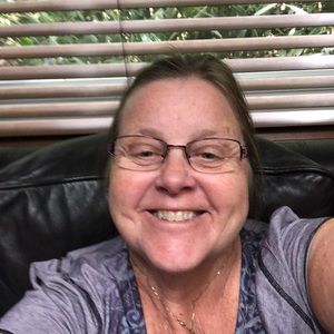 Meet your Posher, Daphne